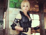 Sonya Blade Cosplays 